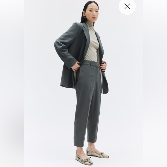 H&M Slacks in Dark Green, Ankle Length, Tapered, size 10 - Picture 3 of 13